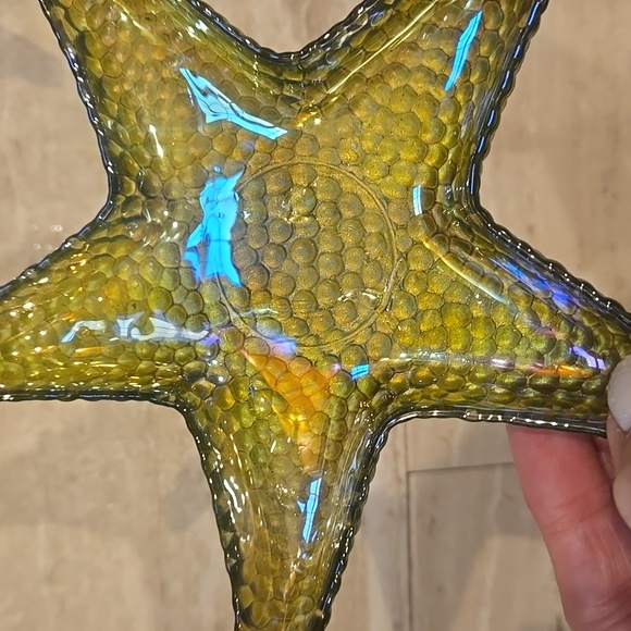 Set of Three Metallic Iridescent Glass Star Fish Accent Pieces - Picture 7 of 9